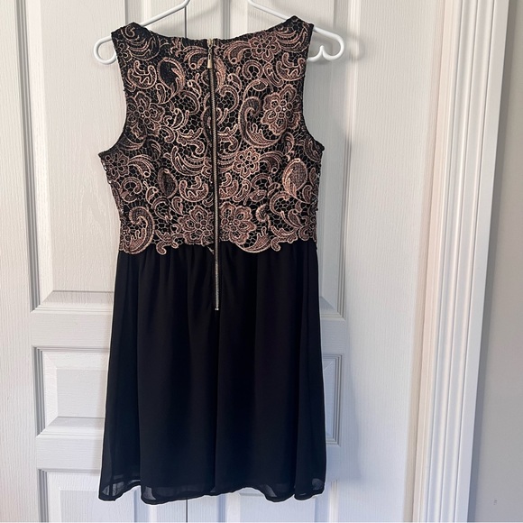 Angeleye London black dress with rose gold overlay& exposed back zipper Size S - Picture 15 of 17